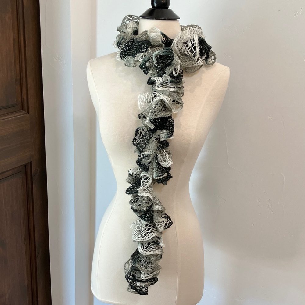 New Elegant hand knitted Multi colored Ruffled Scarf silver crochet